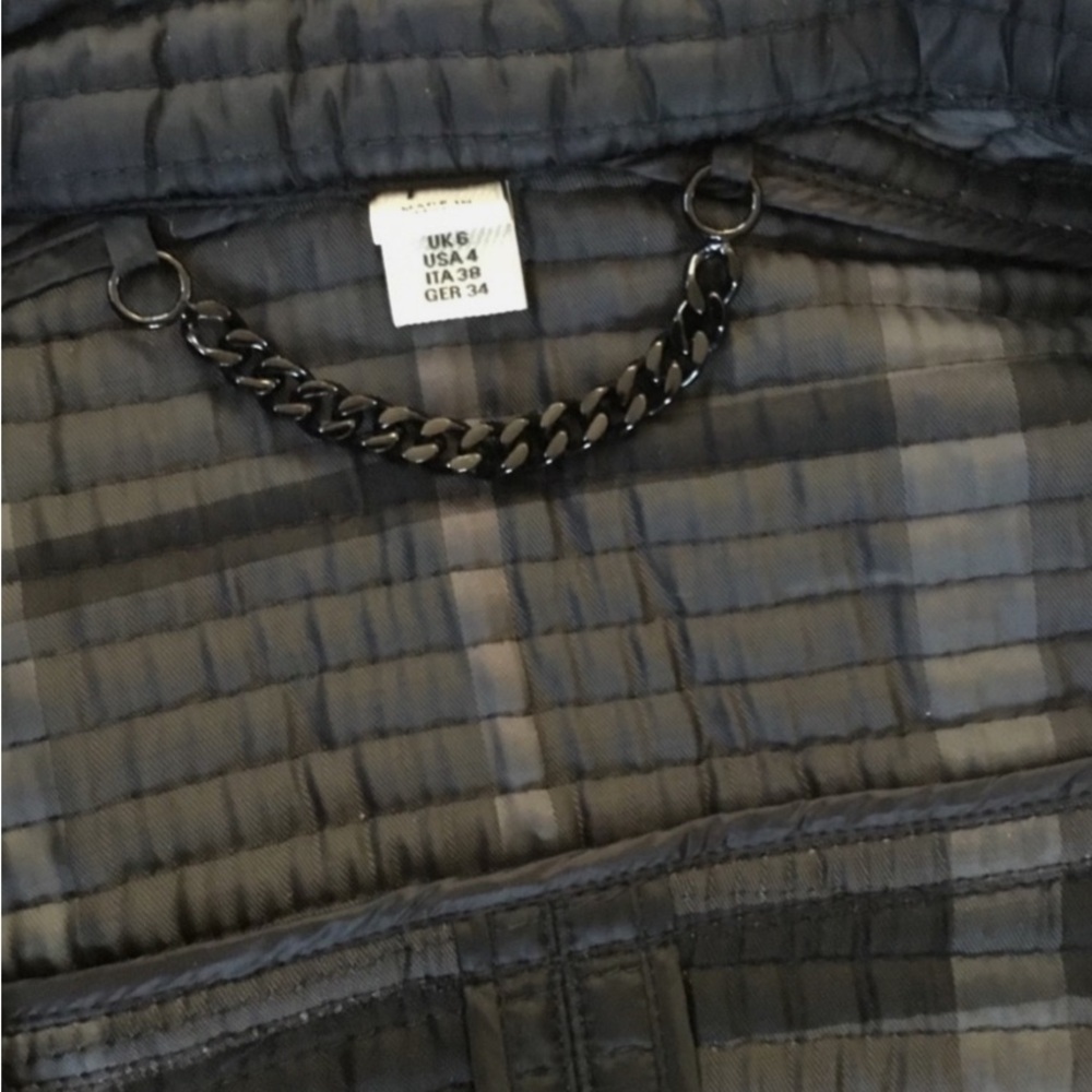Burberry London Black Quilted Jacket with Jeweled Trim size 0/2 XS - Picture 6 of 10